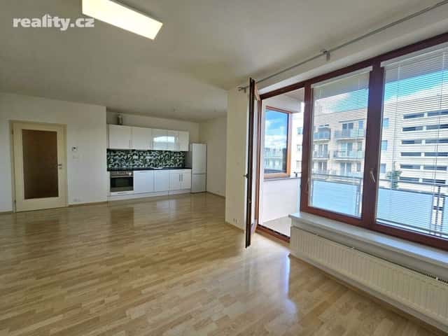 Pronájem byt 2+kk, 65 m², osobní, Rižská, Praha 10 – Hostivař