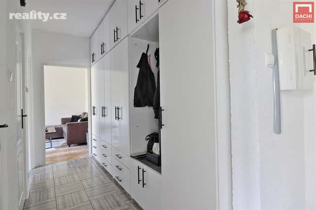 Prodej byt 3+1, 74 m², panel, osobní, Na Orátě, Hlubočky, okres Olomouc