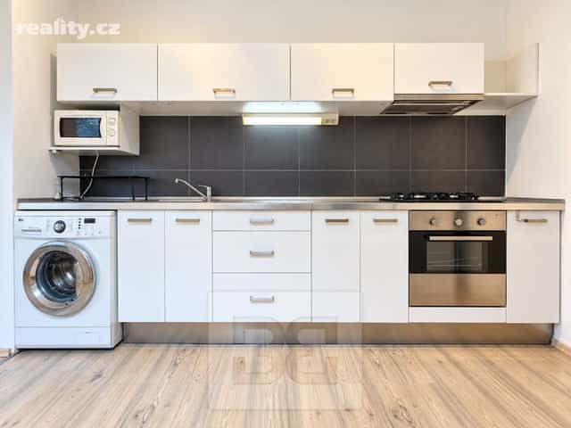 Pronájem byt 2+1, 55 m², panel, osobní, Sokolovská, Poruba