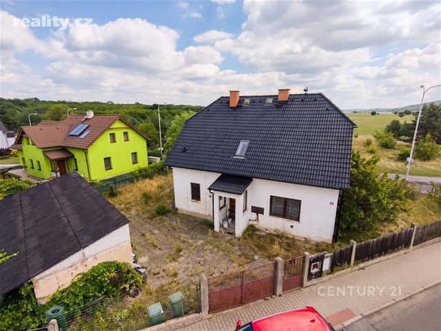Prodej dům 9+2 a větší, 300 m², pozemek 539 m², Dlouhá, Mladá Boleslav – Čejetičky