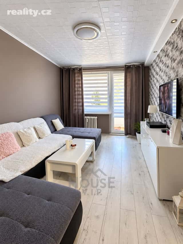 Prodej byt 3+1, 60 m², panel, osobní, Armádní, Milovice – Mladá, okres Nymburk