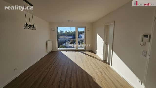 Prodej byt 2+kk, 66 m², cihla, osobní, Ke křížku, Kladno – Dubí