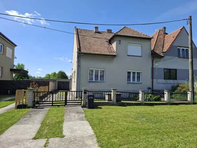 Prodej RD 180 m2 se zahradou a garáží v Uherském Ostrohu, Uherský Ostroh, okres Uherské Hradiště