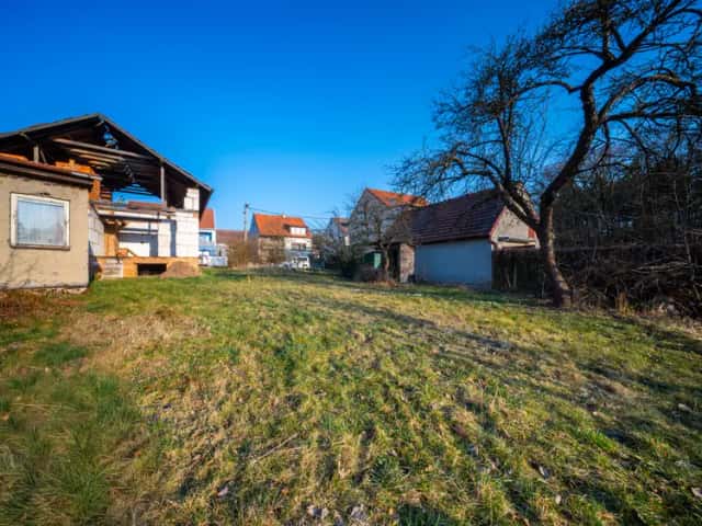 Prodej stavebního pozemku 806 m2 Senetářov, Senetářov, okres Blansko
