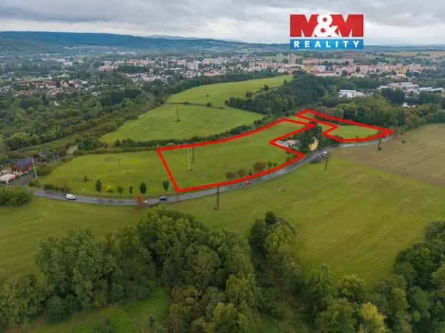 Prodej pole v Karlových Varech, Karlovy Vary