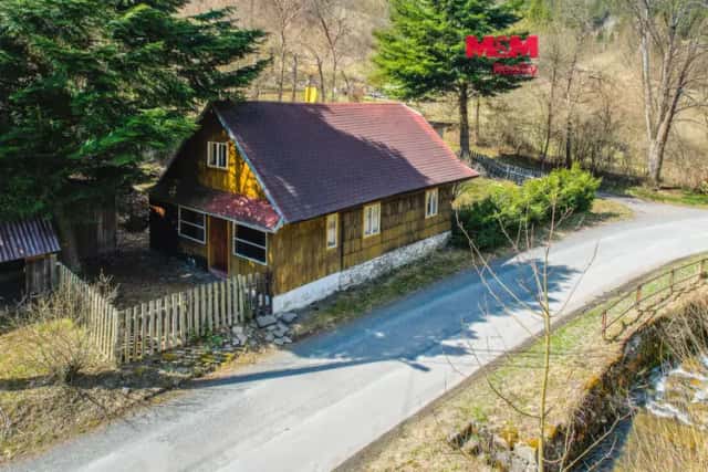 Prodej chalupy, 78 m2, Velké Karlovice, Velké Karlovice, okres Vsetín