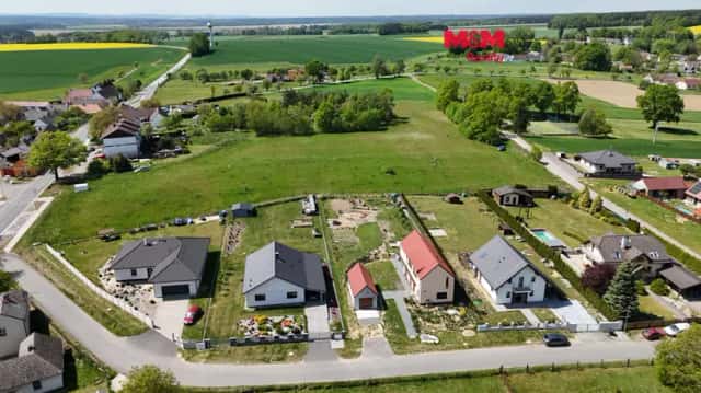 Prodej pozemku k bydlení, 1050 m2, Vesce, Vesce, okres Tábor