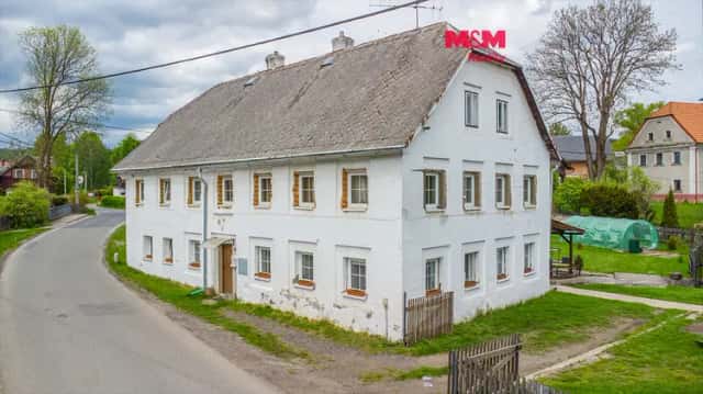 Prodej rodinného domu 7+1 v Mařenicích, Mařenice, okres Česká Lípa