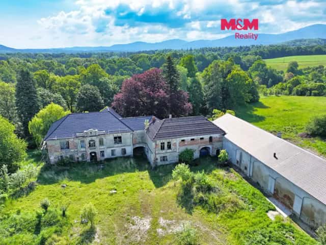 Prodej zámku Tomíkovice, Žulová, okres Jeseník