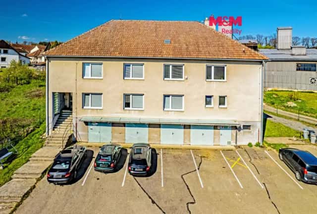 Prodej nájemního domu, 380 m2 Mostiště u Velkého Meziříčí, Velké Meziříčí, okres Žďár nad Sázavou