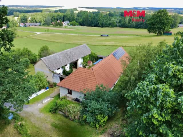 Prodej zemědělské usedlosti s pozemky 37992 m2, Světce, Světce, okres Jindřichův Hradec