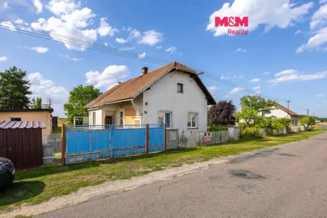 Prodej rodinného domu v Uhersku, Uhersko, okres Pardubice