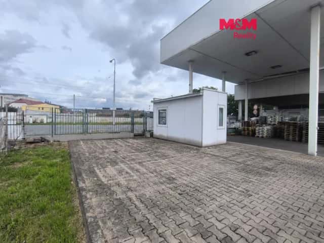 Pronájem skladu a pozemku, Hradec Králové, ul. Pražská tř., Pražská třída, Hradec Králové