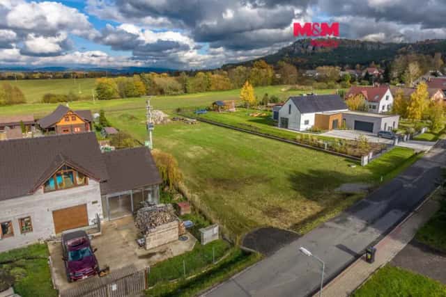 Prodej pozemku k bydlení, 1000 m2, Mnichovo Hradiště, Mnichovo Hradiště, okres Mladá Boleslav