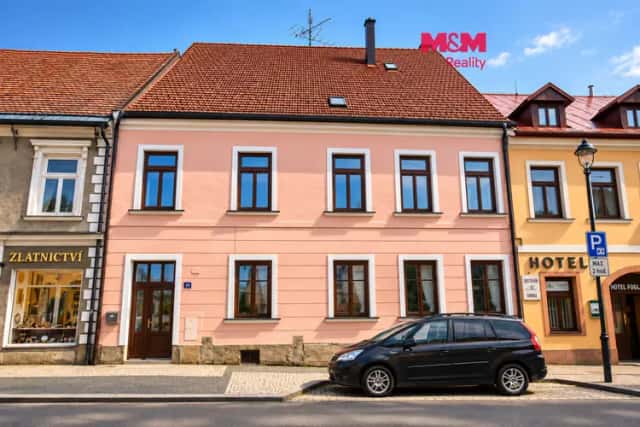 Prodej rodinného domu, 320 m2, Nová Bystřice, ul. Mírové nám., Mírové nám., Nová Bystřice, okres Jindřichův Hradec