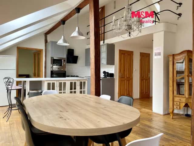 Pronájem atypického bytu, 170 m2, Praha, ul. Pštrossova, Pštrossova, Praha