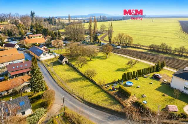 Prodej, pozemek k bydlení, 860 m2, Polní Voděrady u Kolína, Polní Voděrady, okres Kolín