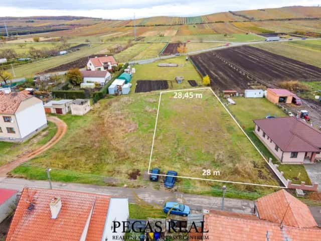 Prodej pozemku pro bydlení, 1 804 m2 - Březí, Březí, okres Břeclav
