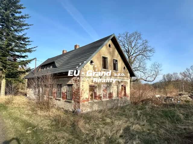 Prodej rodinné domu - Staré Křečany - Valdek, Staré Křečany, okres Děčín