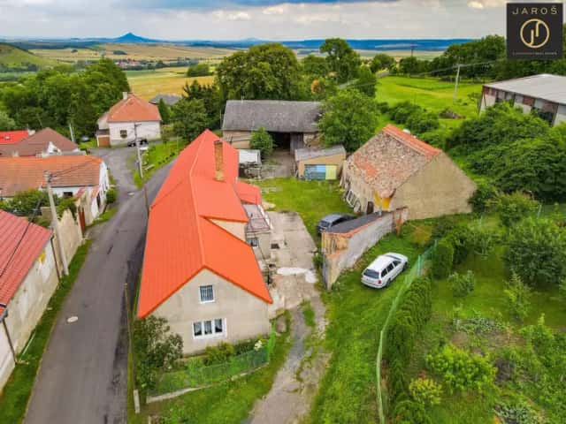 Prodej RD 4+1, pozemek 2342 m2, Mnichovský Týnec, Chožov, okres Louny