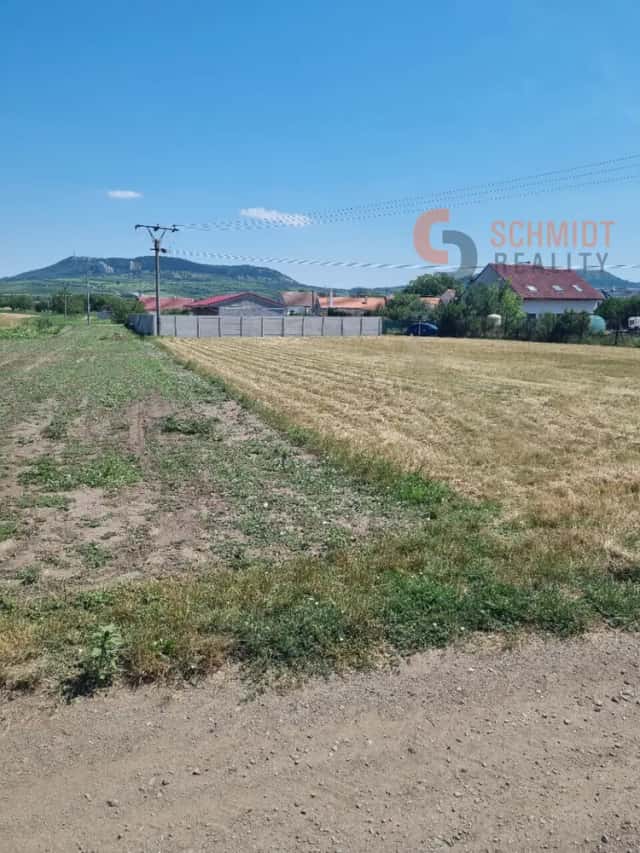 Prodej stavebního pozemku 1550 m2, Dolní Dunajovice - nová cena, Dolní Dunajovice, okres Břeclav