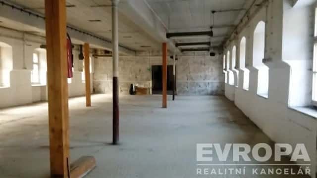 Pronájem skladových prostor 700 m2, Liberec, Kateřinky, Kateřinská, Liberec