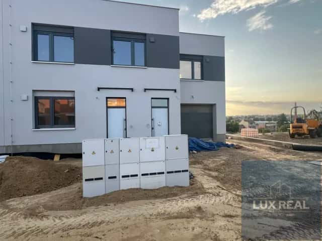 Prodej bytu 4+kk 102 m2, Šlapanice, okres Brno-venkov