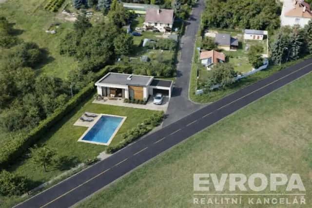 Prodej stavebního pozemku, 975 m2, Uhlířská Lhota, Uhlířská Lhota, okres Kolín
