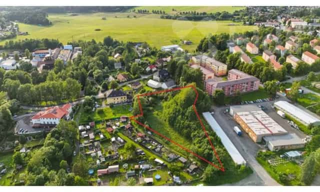 Prodej pozemku pro výstavbu rodinných domů nebo bytového domu - Strašice u Rokycan, Strašice, okres Rokycany