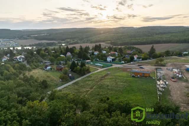Pronájem pozemku - zahrady, 2 500 m2 - Popůvky, Popůvky, okres Brno-venkov