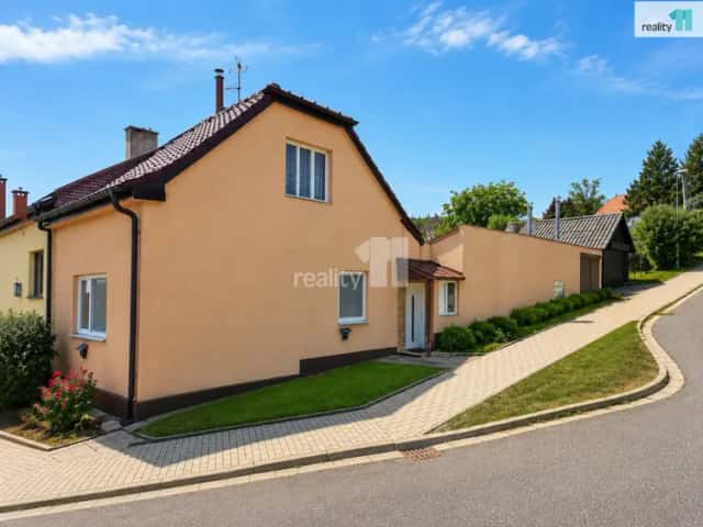 Rodinný dům se zahradou a garáží, Tovární, Uherský Brod, okres Uherské Hradiště