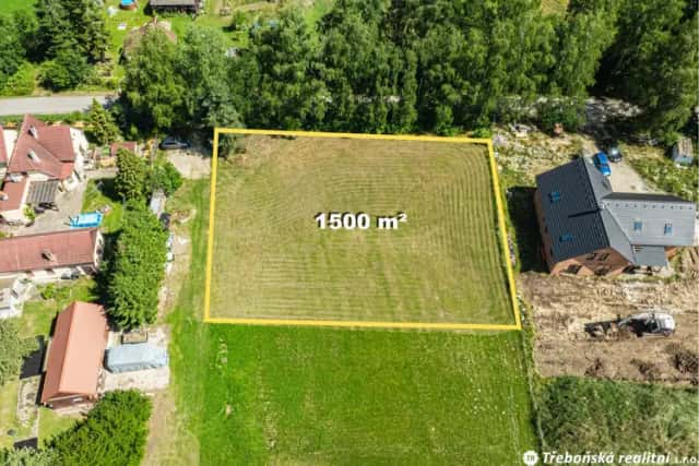 Prodej stavebního pozemku v Benátkách u Suchdola nad Lužnicí, Suchdol nad Lužnicí, okres Jindřichův Hradec
