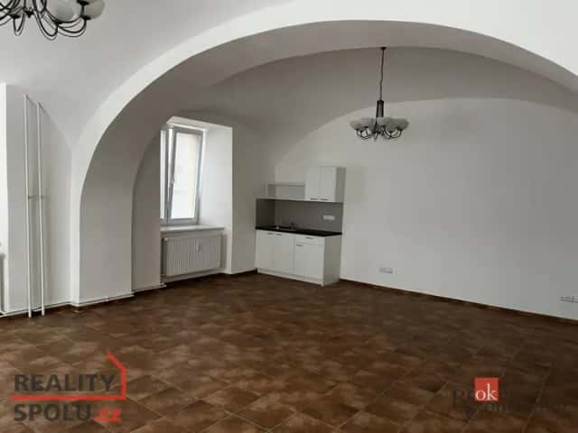 Pronájem kanceláře 44 m2, Horní Benešov, Mírové náměstí 213, Horní Benešov, okres Bruntál