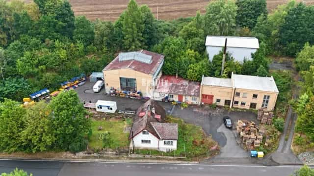 Nabízíme k prodeji výrobně-administrativní areál bývalých dílen v Ledči nad Sázavou, Ledeč nad Sázavou, okres Havlíčkův Brod