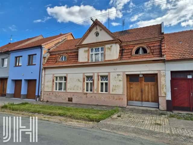 Prodej vily s krásnou zahradou, po demolici stavby vhodné jako lukrativní pozemek, Čechovická, Prostějov