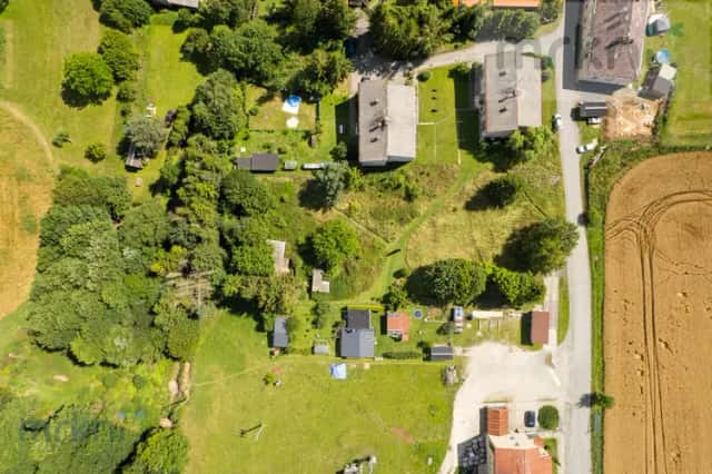Pozemek, kde se sny mění v adresu, Hrabišín, okres Šumperk