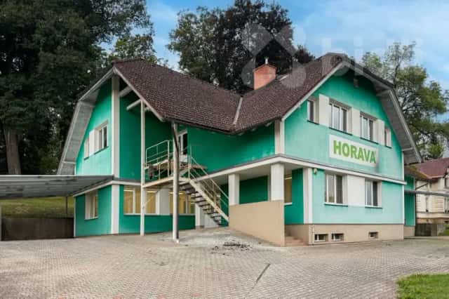 Prodej prostorného domu (670 m²) s velkým pozemkem v Dolní Kalné, Dolní Kalná, okres Trutnov