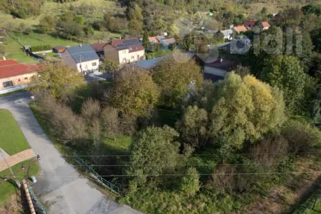 Prodej stavebního pozemku v obci Halenkovice, Halenkovice, okres Zlín