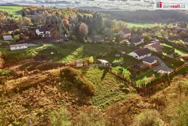 Prodej pozemku v Boru u Karlových Varů, Sadov, okres Karlovy Vary