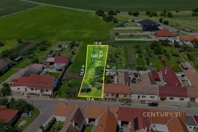 Prodej stavebního pozemku 1 020 m2, Strachotice u Znojma, Strachotice, okres Znojmo