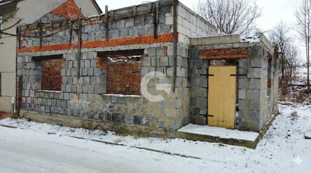 Rozestavěný rodinný dům s projektem v klidné části obce Loukov, Loukov, okres Kroměříž