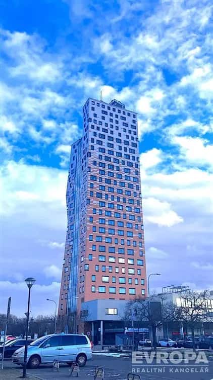 Prodej komerčního prostoru – AZ Tower, Brno, Pražákova, Brno – Brno-střed, okres Brno-město