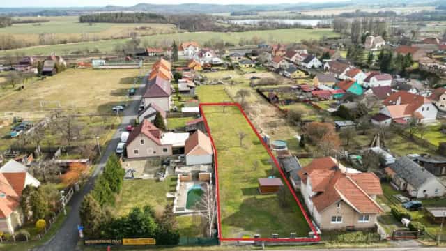 Prodej zasíťovaného stavebního pozemku, OV, 1542 m2, obec Blatno u Podbořan, okr. Louny, Blatno