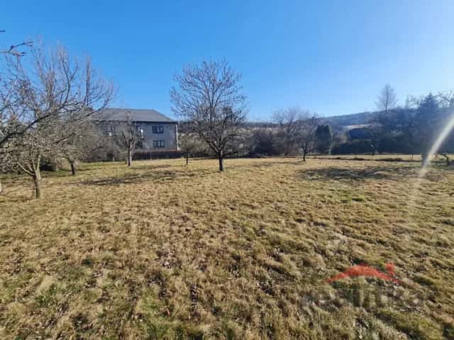 Prodej stavebního pozemku v Bohučovicích u Hradce nad Moravicí, okr. Opava, Hradec nad Moravicí, okres Opava