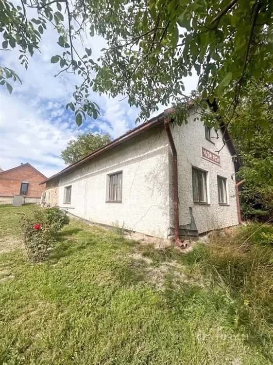 Prodej rodinného domu s pozemkem 997m s garáží v obci Úhřetická Lhota, Úhřetická Lhota, okres Pardubice