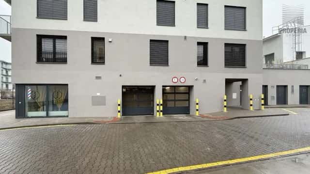 Zděné sklady a archivy v centru Brna – Ponávka Tower, Bratislavská 938/14a, Brno, okres Brno-město