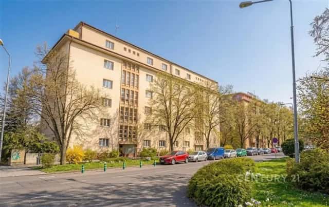 Prodej bytu 2+1 Vršovice, před rekonstrukcí, Praha 10