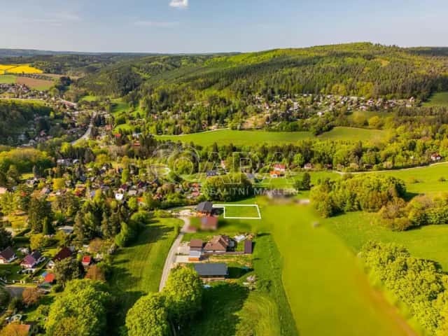 Stavební pozemek, 868 m2, Stříbrná Skalice, Stříbrná Skalice, okres Praha-východ