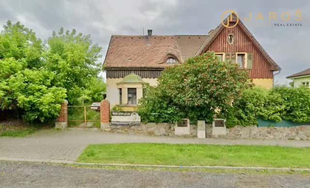 Prodej RD k rekonstrukci, Karlovarská, Vroutek, Karlovarská 430, Vroutek, okres Louny