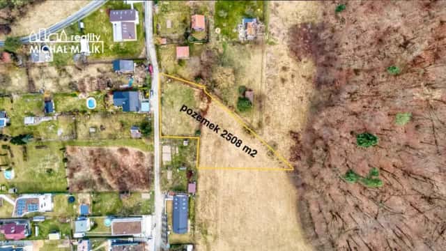 Stavební pozemek 2 508 m and sup2;, Pod Hůrkou, Hranice klid, příroda a výhled, Hranice, okres Přerov